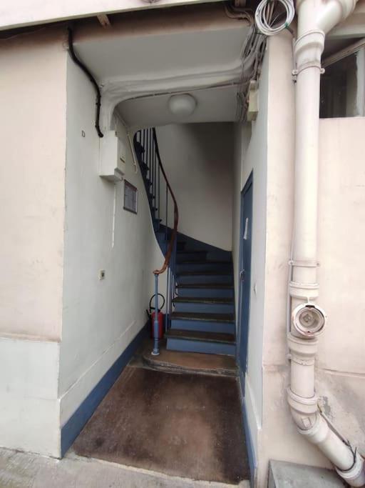 Apartment Pl Republique *